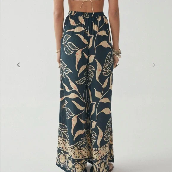 Maison Hotel Tess Pants in Blue Leaf Print New with tags! - Picture 10 of 10